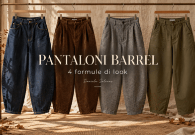 Testo alternativo: Quattro pantaloni barrel appesi su grucce, in denim blu, velluto a coste marrone, lana grigia e cotone verde oliva. La cover autunnale riporta la scritta “Pantaloni barrel: come abbinarli” e il nome Daniela Salinas.